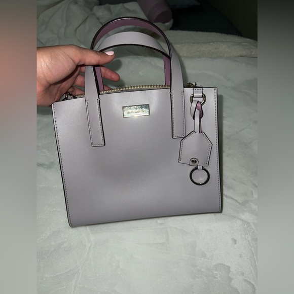 kate spade Handbags - Kate spade bag in good condition